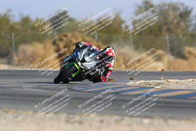 media/Jan-14-2024-SoCal Trackdays (Sun) [[2e55ec21a6]]/Turn 2 (1025am)/